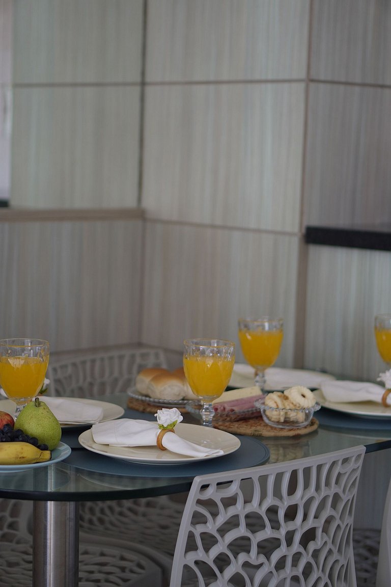 Vista Mar Frontal | Beach Village 1301s