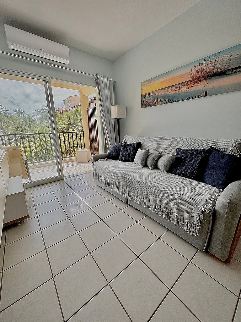 Acqua Beach Park Resort – Private Apartment for Rent