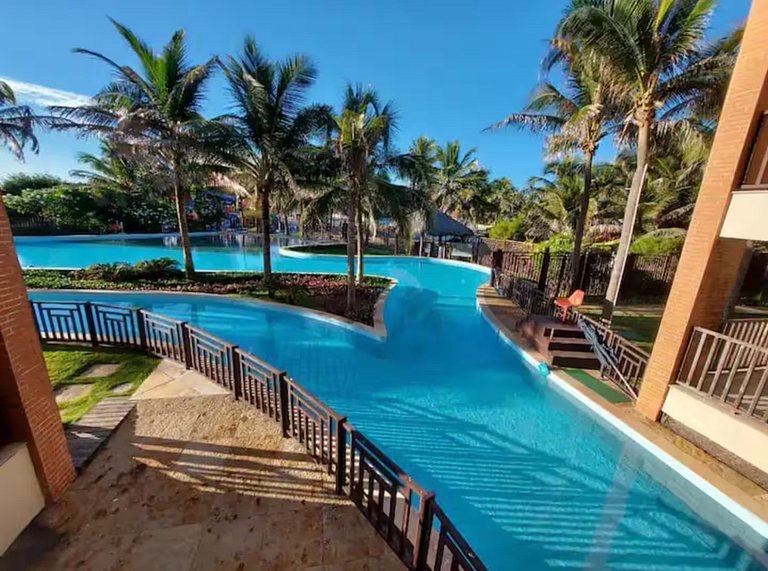 Flat à Beira do Mar e pé na areia em Beach Park