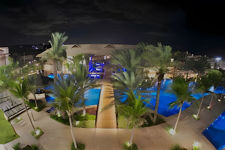 Cobertura com Jacuzzi no GolfVille Por Casamarinn