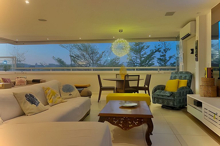 Cobertura com Jacuzzi no GolfVille Por Casamarinn