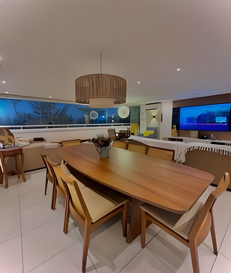 Penthouse with Jacuzzi at Golf Ville by Casamarinn