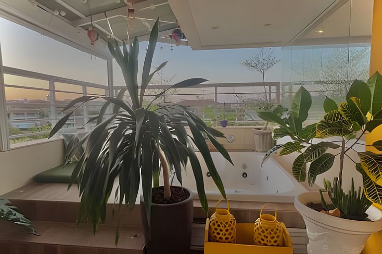 Cobertura com Jacuzzi no GolfVille Por Casamarinn