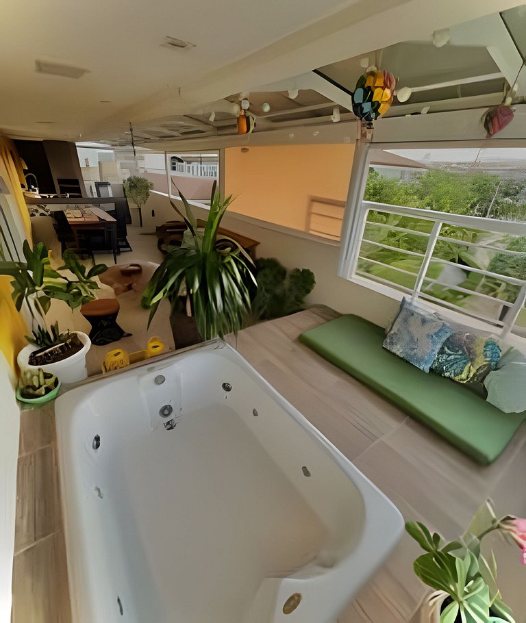 Cobertura com Jacuzzi no GolfVille Por Casamarinn