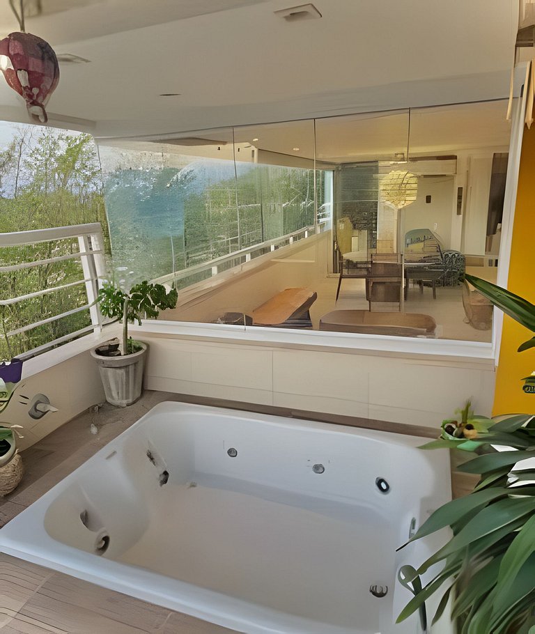 Cobertura com Jacuzzi no GolfVille Por Casamarinn