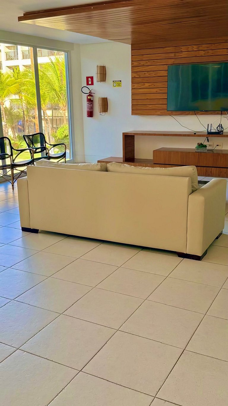 Apartamento Jacuzzi Living Resort Next to Beach Park