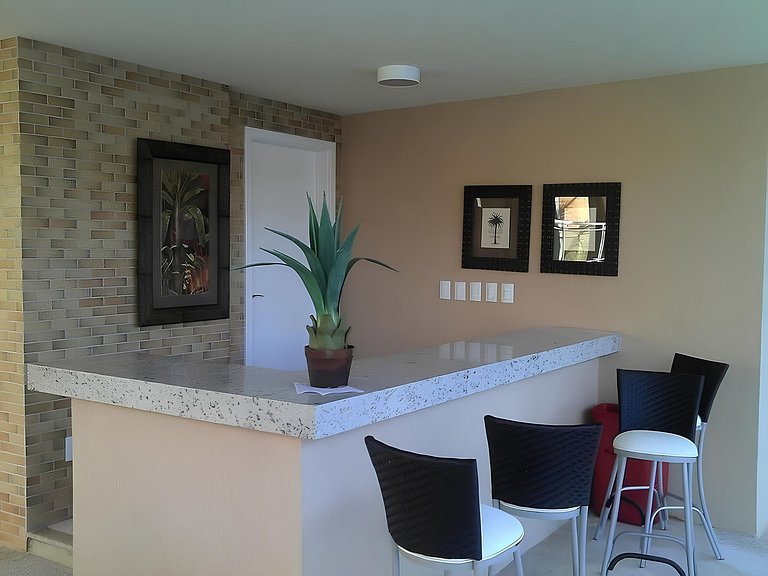Cobertura Duplex Condomínio Palm Beach | Porto das Dunas, Aq