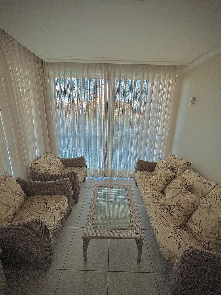 Cobertura Duplex Condomínio Palm Beach | Porto das Dunas, Aq